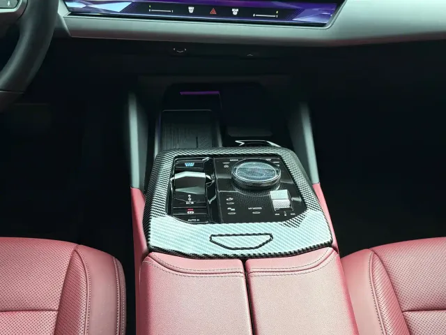 BMW i5 — Фото автомобиля 14