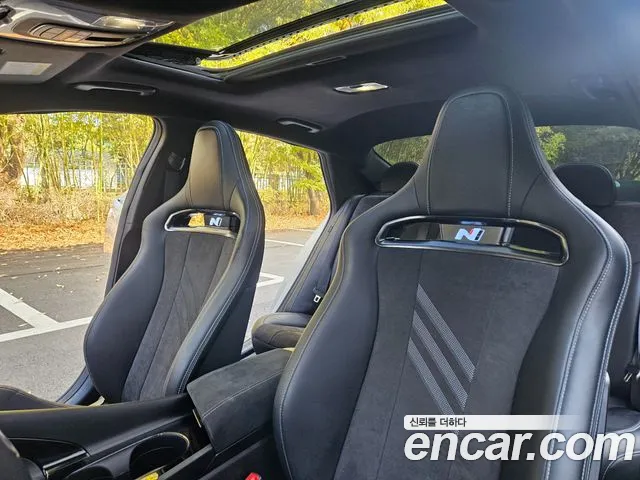 Hyundai Avante — Фото автомобиля 12