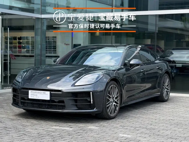 Фотография автомобиля — Porsche Panamera