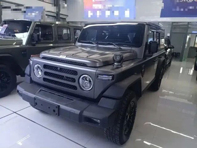 Фотография автомобиля — 212 T01