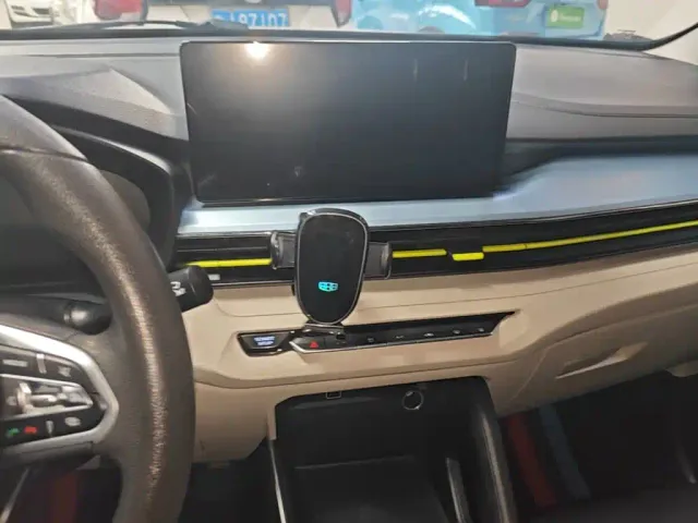 Geely Geometry EX3 Kung Fu Bull — Фото автомобиля 12