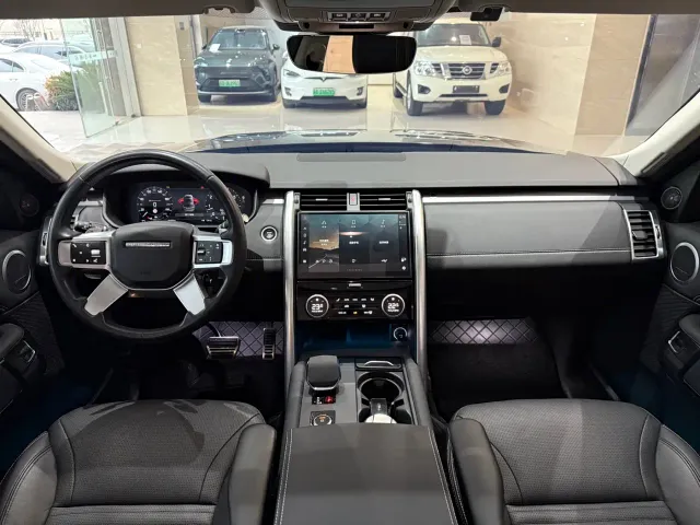 Land Rover Discovery — Фото автомобиля 15
