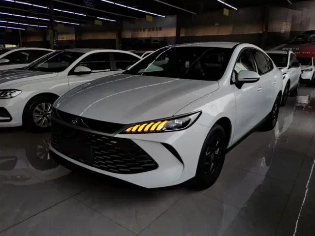Фотография автомобиля — BYD Qin PLUS