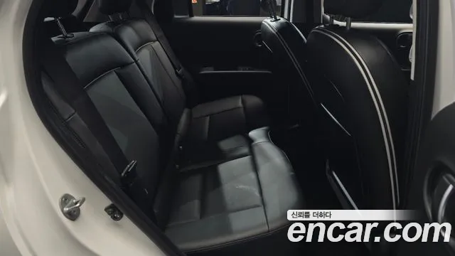 Hyundai Casper Casper Turbo Essential — Фото автомобиля 12