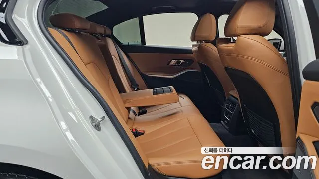 BMW 3 Series G20 — Фото автомобиля 12
