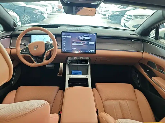 BYD Han L — Фото автомобиля 5