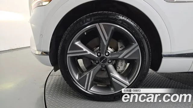 Genesis GV80 2.5T Бензин AWD — Фото автомобиля 5