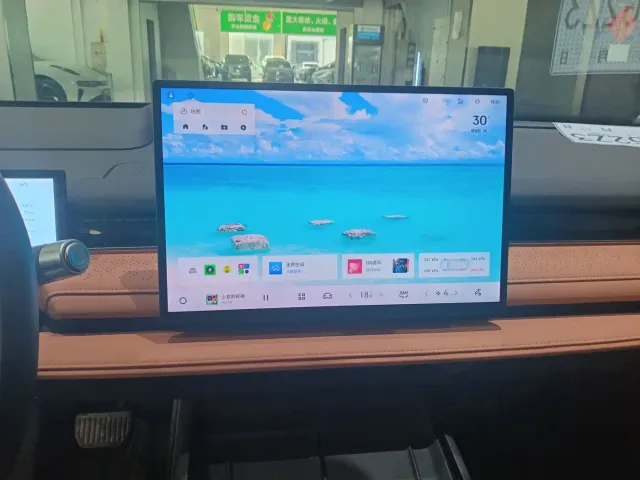 Geely Galaxy Xingyao 8 — Фото автомобиля 10