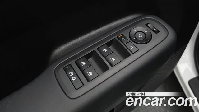 Hyundai Santa Fe — Фото автомобиля 30