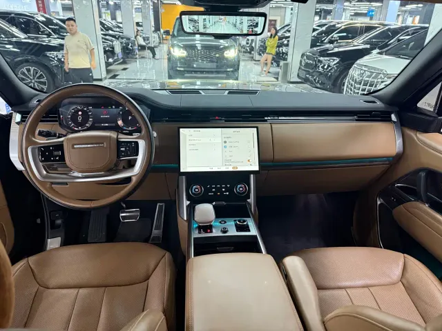 Land Rover Range Rover — Фото автомобиля 4