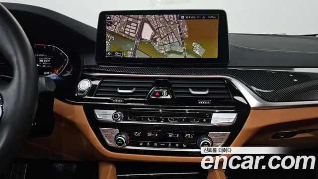 BMW 5 Series G30 — Фото автомобиля 18