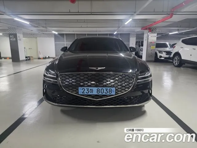 Фотография автомобиля — Genesis G80 RG3