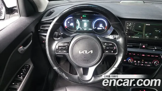 Kia Niro Niro Plus Earth — Фото автомобиля 13