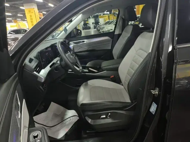 Volkswagen Talagon — Фото автомобиля 14