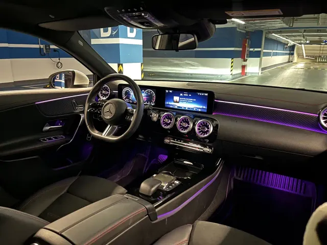 Mercedes-Benz A-Class — Фото автомобиля 15
