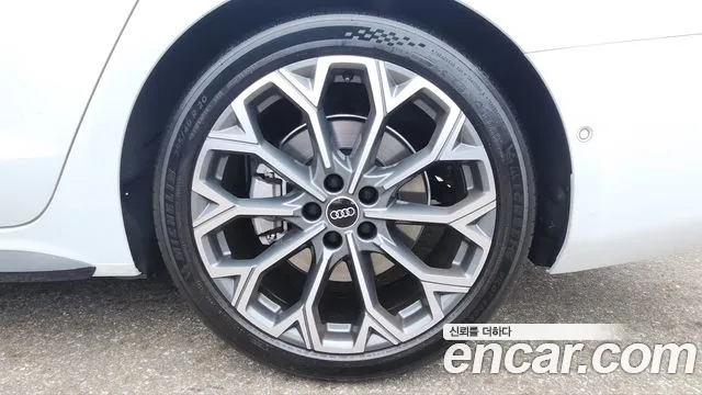 Audi A6 C9 — Фото автомобиля 20