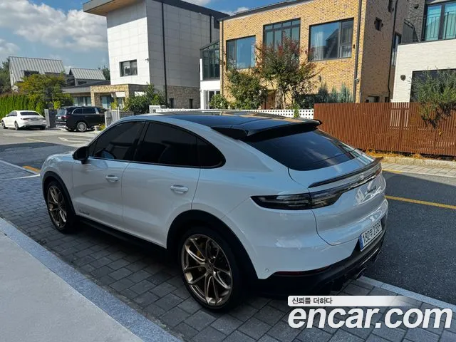 Porsche Cayenne PO536 — Фото автомобиля 2