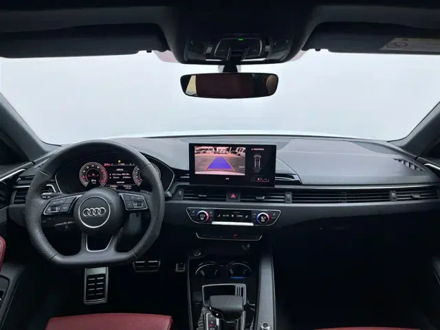Audi A4L — Фото автомобиля 13