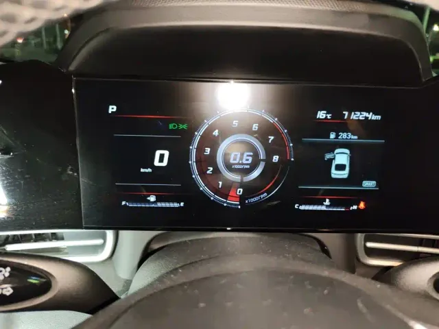 Hyundai Elantra — Фото автомобиля 7