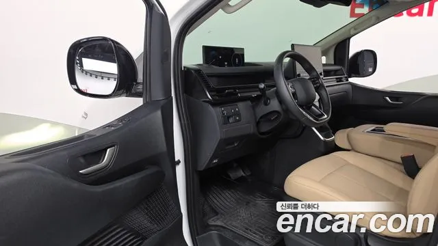 Hyundai Staria — Фото автомобиля 15