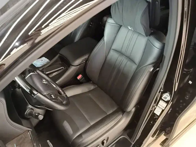 Toyota Vellfire — Фото автомобиля 14
