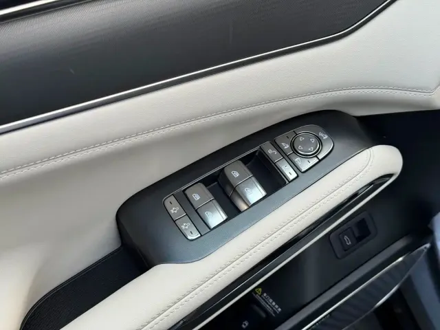 BYD Song L EV 2024 Model 662km Excellence — Фото автомобиля 6