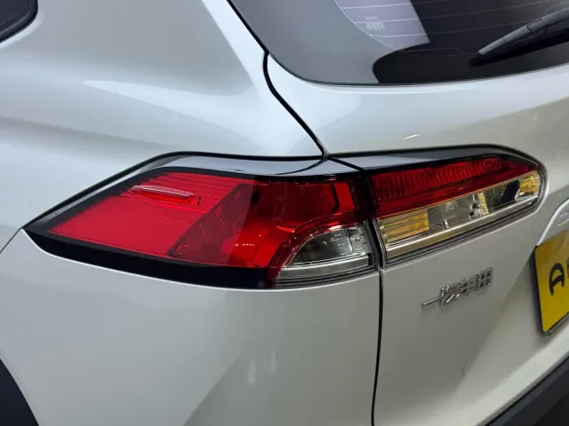 Toyota Corolla Cross — Фото автомобиля 14