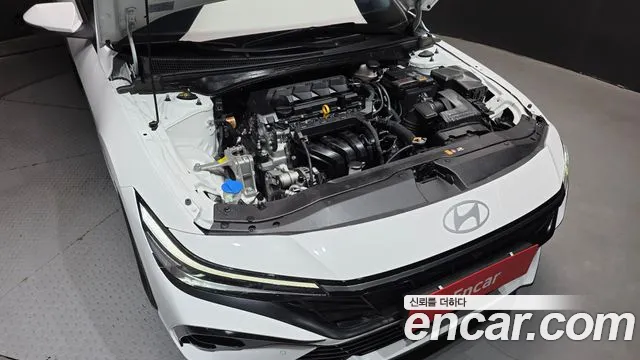 Hyundai Avante — Фото автомобиля 9