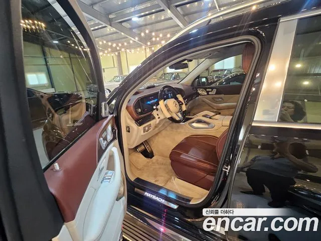 Mercedes-Benz GLS-Class — Фото автомобиля 9