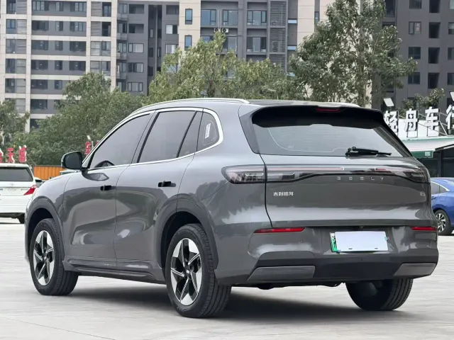 Geely Galaxy E5 — Фото автомобиля 13