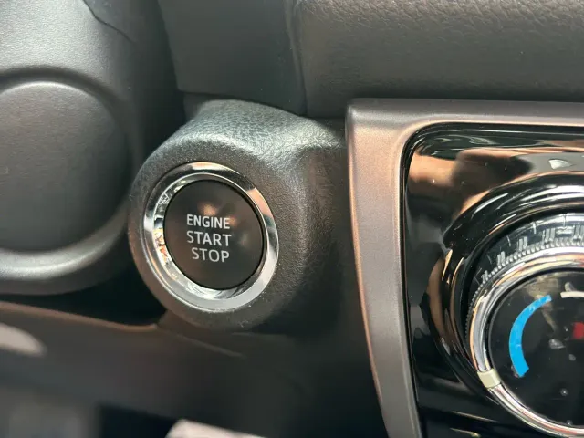 Toyota YARiS L Zhi Xuan — Фото автомобиля 11
