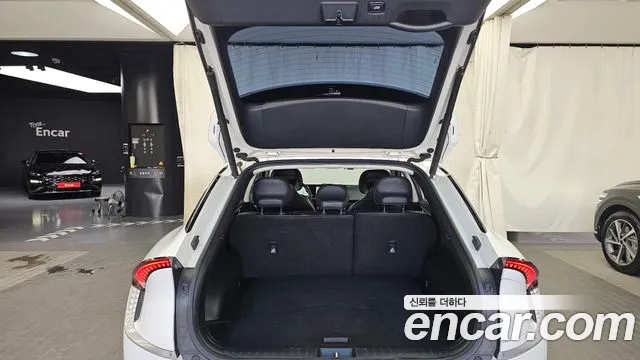 Kia EV6 — Фото автомобиля 19