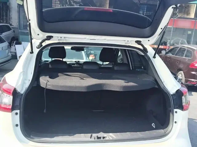 Nissan Qashqai — Фото автомобиля 18