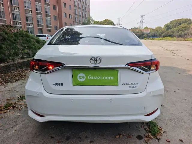 Toyota Corolla — Фото автомобиля 3