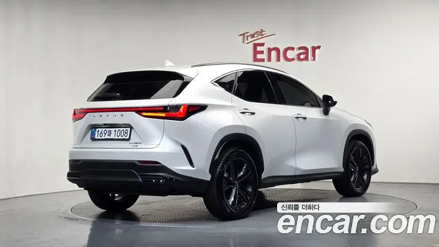 Lexus NX 2nd Gen — Фото автомобиля 2