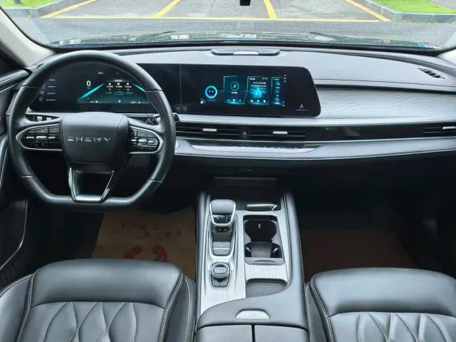 Chery Arrizo 8 — Фото автомобиля 16