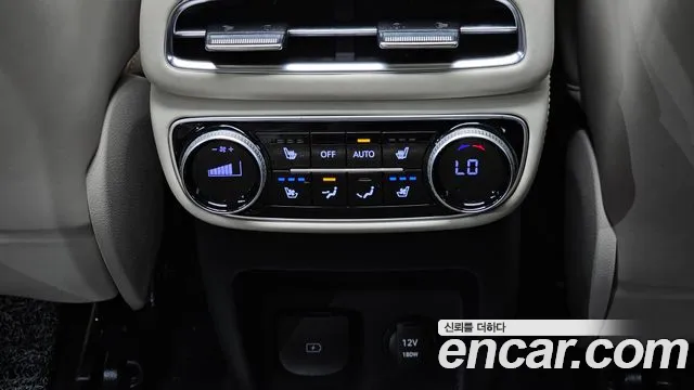 Genesis GV80 — Фото автомобиля 17