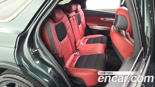Genesis GV70 2.5T Бензин AWD — Фото автомобиля 22