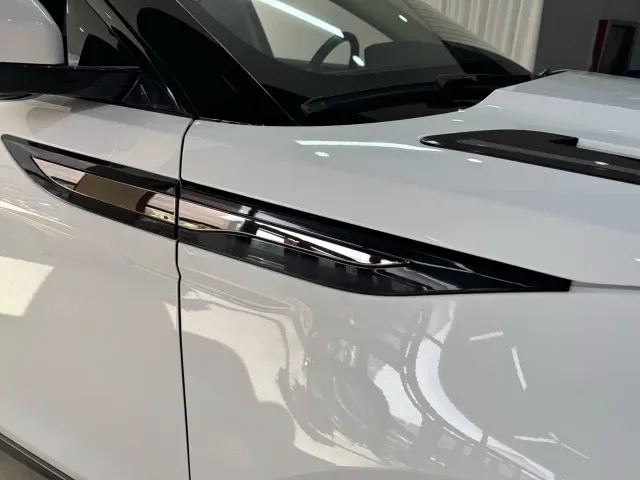Land Rover Range Rover Evoque — Фото автомобиля 26