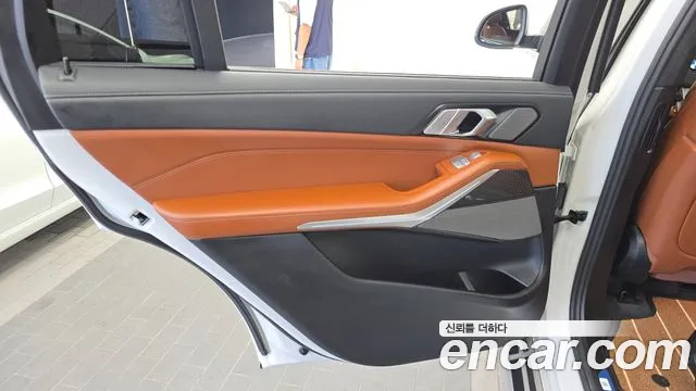 BMW X7 — Фото автомобиля 20