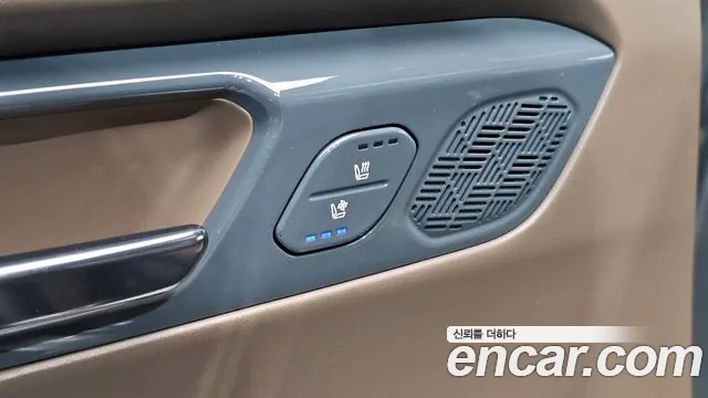 Kia EV9 — Фото автомобиля 30