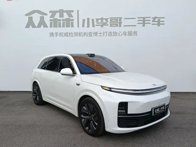 Li Auto L7 — Фото автомобиля 3