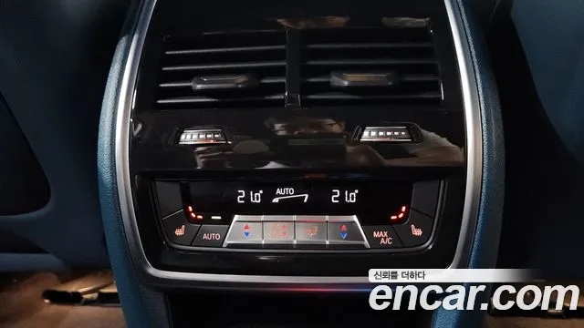 BMW XM — Фото автомобиля 29