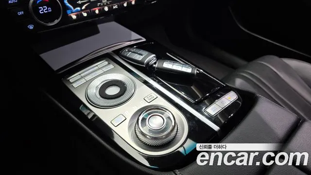 Genesis G80 RG3 — Фото автомобиля 9