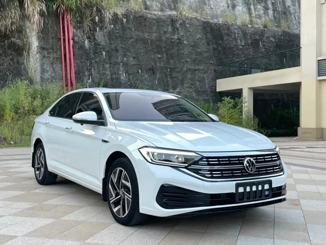 Volkswagen Sagitar — Фото автомобиля 2