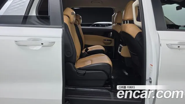 Kia Canival Carnival 4 поколение Дизель 9 мест Prestige — Фото автомобиля 11