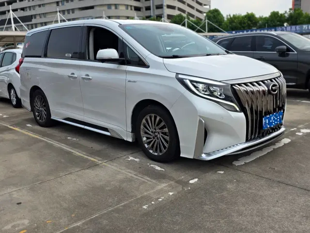 GAC Trumpchi M8 — Фото автомобиля 2