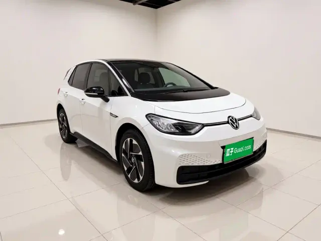 Volkswagen ID.3 — Фото автомобиля 3