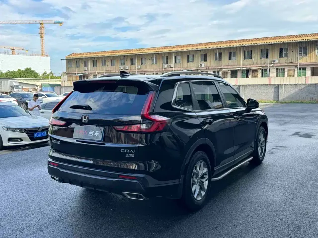 Honda CR-V — Фото автомобиля 9