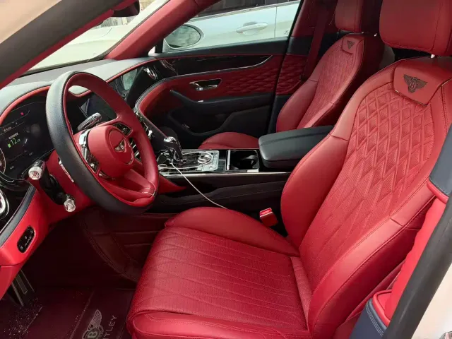 Bentley Flying Spur — Фото автомобиля 5